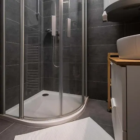 Na Noc V Bohdanči Apartamento